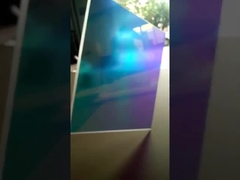 Folha de acrílico iridescente
